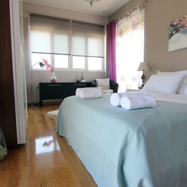 accommodation near Athens airport