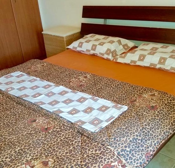 accommodation in Loutsa